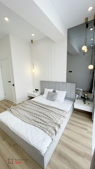 Стильна сучасна квартира площею 45 м²