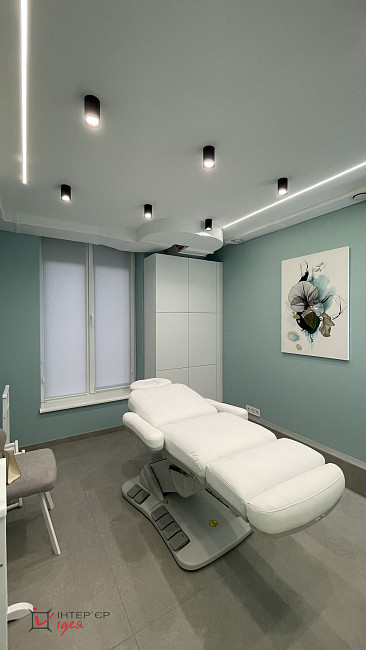 Салон краси &quot;EIS&quot; площею 60 м²