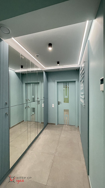 Салон краси &quot;EIS&quot; площею 60 м²