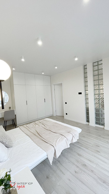 Стильна сучасна квартира площею 41 м²